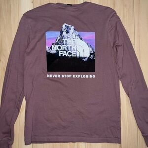 The North Face Long Sleeve Shirt - size S women’s! 🏔️🪁